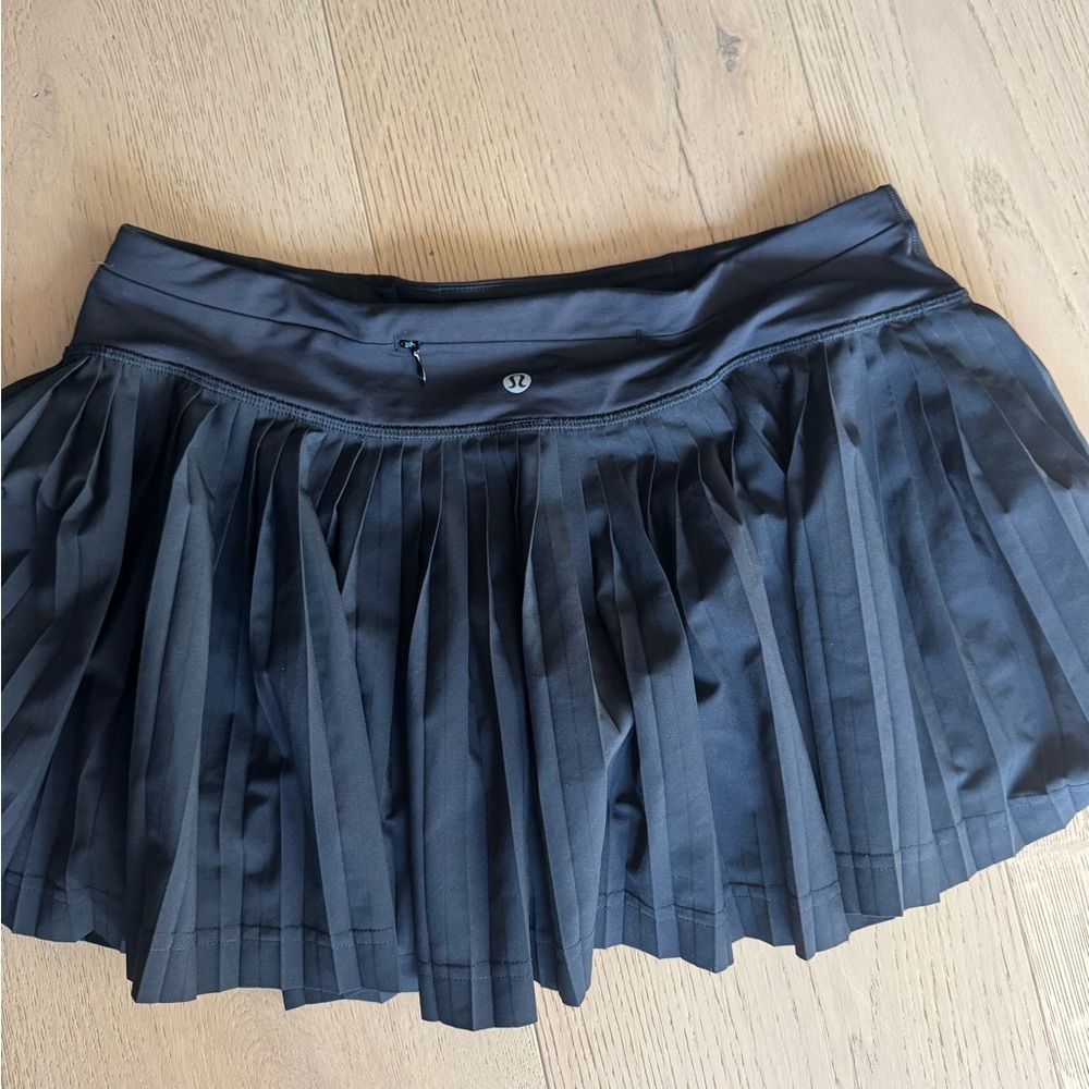 lululemon athletica Black Pleated Skirt